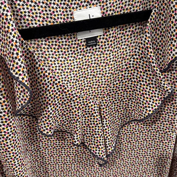 cabi Ruffle Star Top - Picture 2 of 6